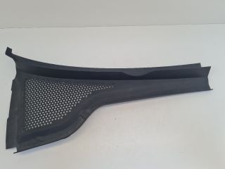 bontott VW GOLF VII Jobb Levélrács Záróvég