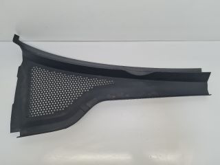 bontott VW GOLF VII Jobb Levélrács Záróvég