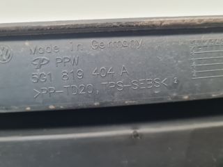 bontott VW GOLF VII Jobb Levélrács Záróvég