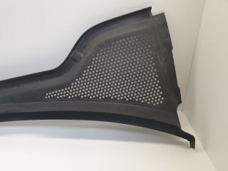 bontott VW GOLF VII Jobb Levélrács Záróvég