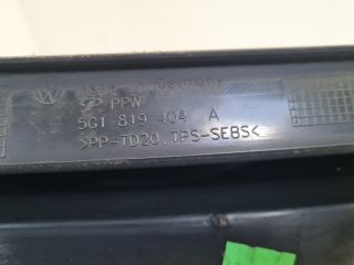 bontott VW GOLF VII Jobb Levélrács Záróvég