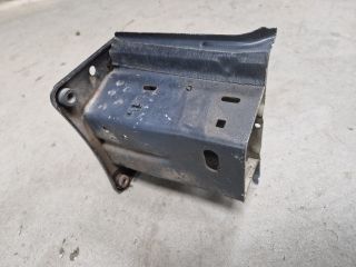 bontott VW GOLF VII Jobb Lökhárító Tartó Nyúlványvég