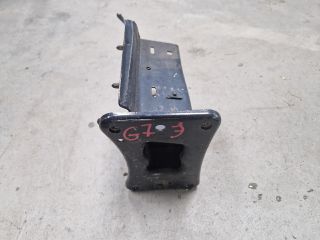 bontott VW GOLF VII Jobb Lökhárító Tartó Nyúlványvég