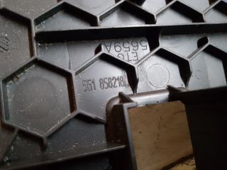 bontott VW GOLF VII Jobb Műszerfal Oldalkárpit