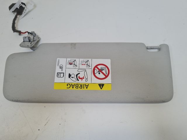 bontott VW GOLF VII Jobb Napellenző