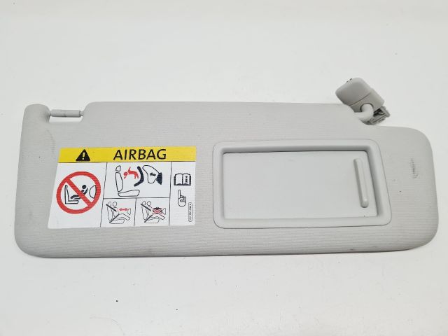 bontott VW GOLF VII Jobb Napellenző