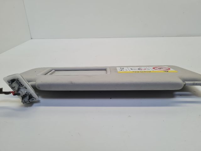 bontott VW GOLF VII Jobb Napellenző