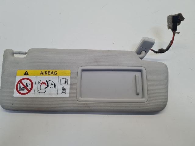 bontott VW GOLF VII Jobb Napellenző