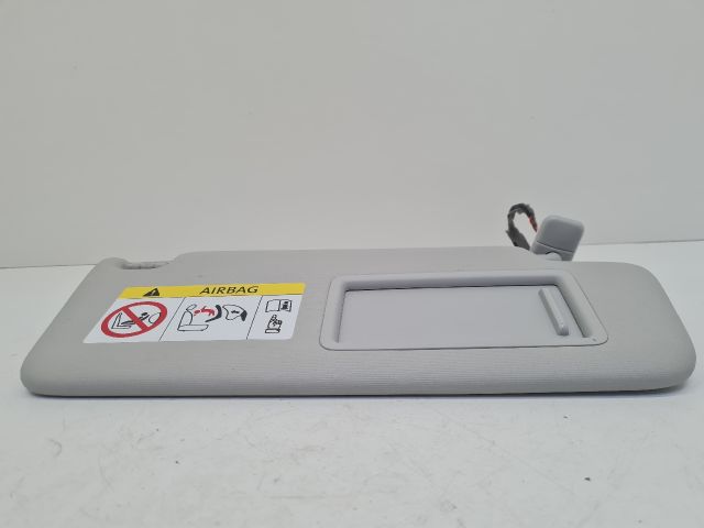 bontott VW GOLF VII Jobb Napellenző