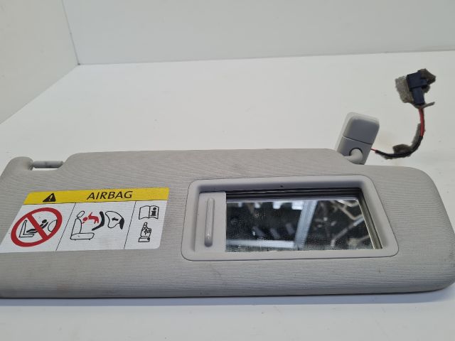 bontott VW GOLF VII Jobb Napellenző