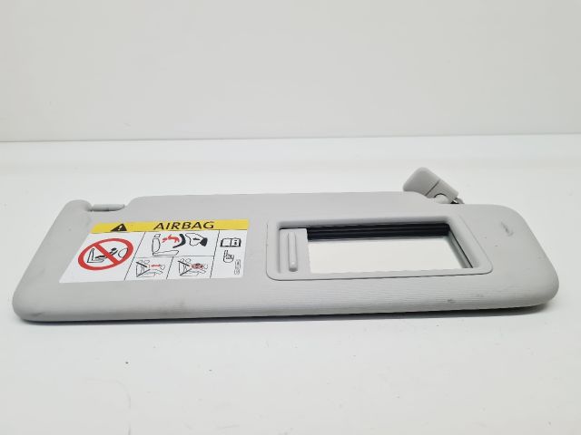 bontott VW GOLF VII Jobb Napellenző