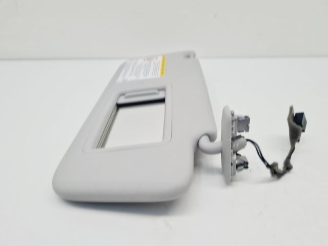 bontott VW GOLF VII Jobb Napellenző