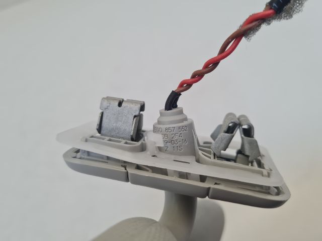 bontott VW GOLF VII Jobb Napellenző