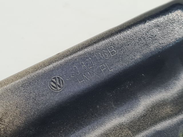 bontott VW GOLF VII Jobb Sárvédő Oldaltartó