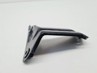 bontott VW GOLF VII Jobb Sárvédő Oldaltartó