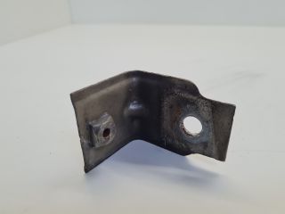 bontott VW GOLF VII Jobb Sárvédő Oldaltartó