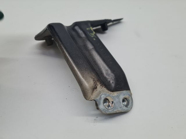 bontott VW GOLF VII Jobb Sárvédő Oldaltartó