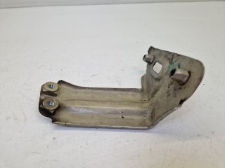 bontott VW GOLF VII Jobb Sárvédő Oldaltartó