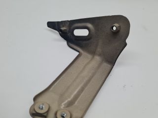 bontott VW GOLF VII Jobb Sárvédő Oldaltartó