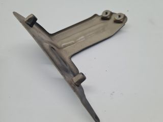 bontott VW GOLF VII Jobb Sárvédő Oldaltartó