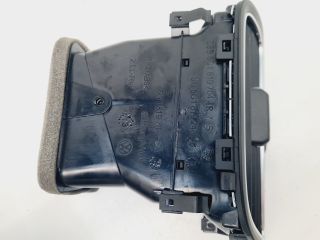 bontott VW GOLF VII Jobb Szellőző