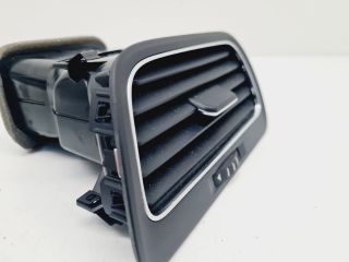 bontott VW GOLF VII Jobb Szellőző