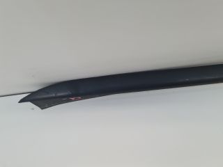 bontott VW GOLF VII Jobb Szélvédő Alatti Vízelvezető Műanyag