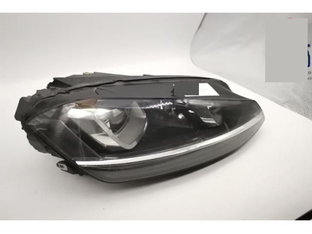 bontott VW GOLF VII Jobb Xenon Fényszóró