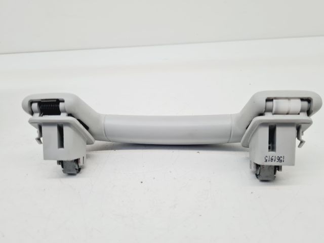 bontott VW GOLF VII Kapaszkodó (Pozíciófüggetlen)