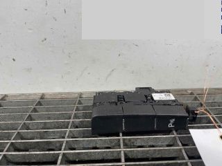 bontott VW GOLF VII Kapcsoló (Magában)