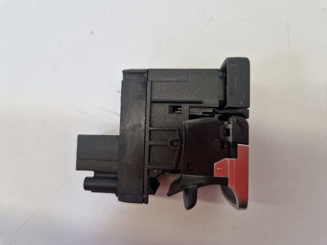 bontott VW GOLF VII Kézifék Kapcsoló