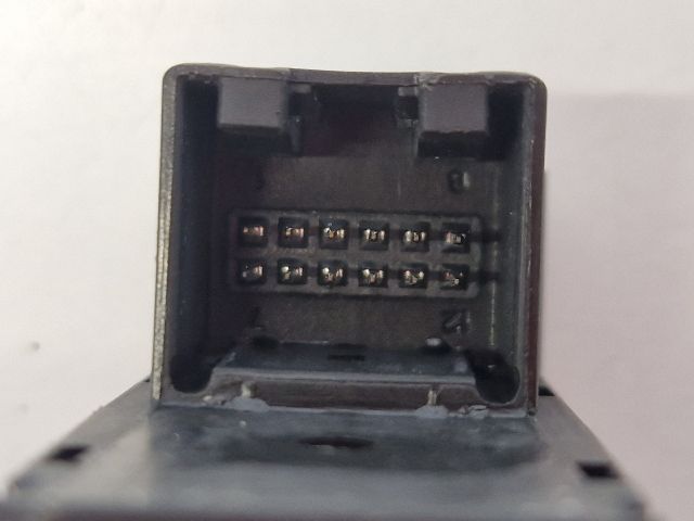 bontott VW GOLF VII Kézifék Kapcsoló