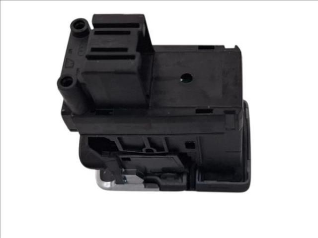 bontott VW GOLF VII Kézifék Kapcsoló