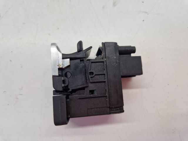 bontott VW GOLF VII Kézifék Kapcsoló