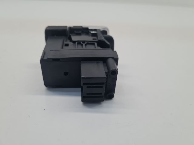 bontott VW GOLF VII Kézifék Kapcsoló