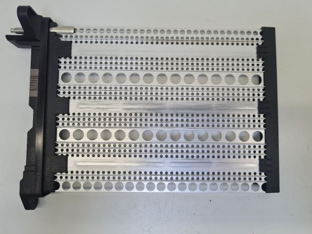 bontott VW GOLF VII Kiegészítő Fűtéscső