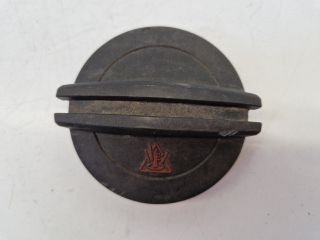 bontott VW GOLF VII Kiegyenlítőtartály Sapka