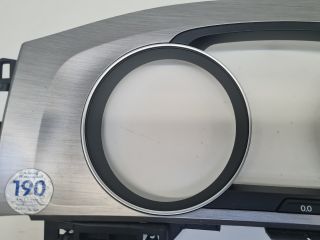 bontott VW GOLF VII Kilométeróra Keret