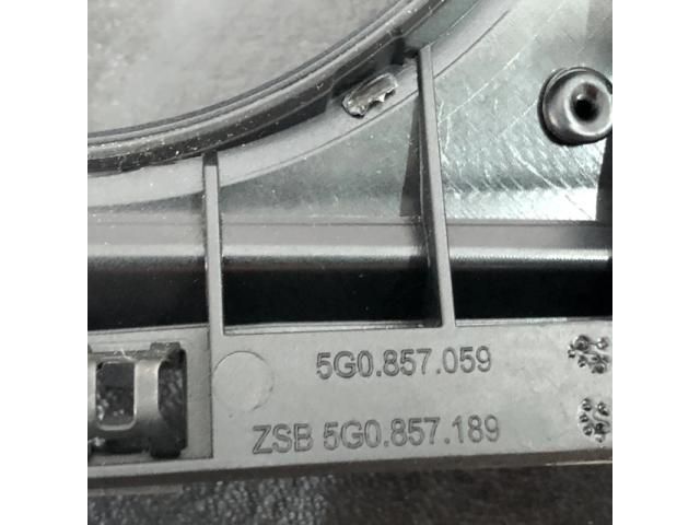 bontott VW GOLF VII Kilométeróra Keret