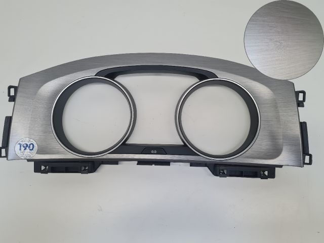 bontott VW GOLF VII Kilométeróra Keret