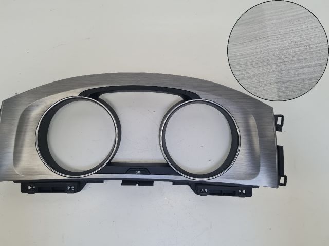 bontott VW GOLF VII Kilométeróra Keret