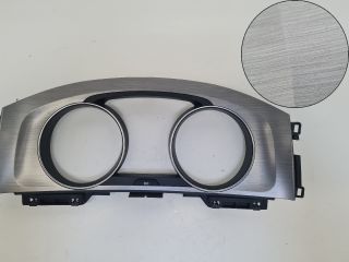 bontott VW GOLF VII Kilométeróra Keret