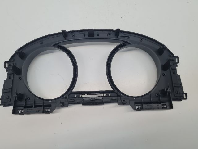 bontott VW GOLF VII Kilométeróra Keret