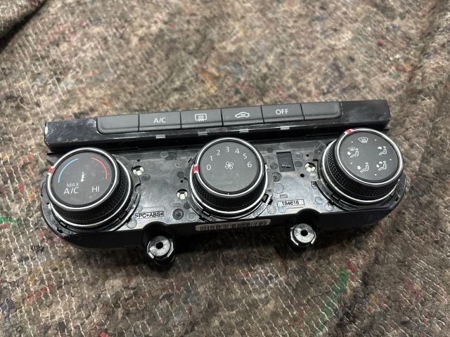 bontott VW GOLF VII Klíma Kapcsoló