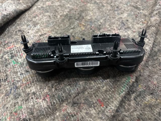 bontott VW GOLF VII Klíma Kapcsoló