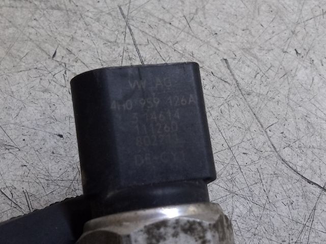 bontott VW GOLF VII Klíma Nyomásérzékelő Kapcsoló