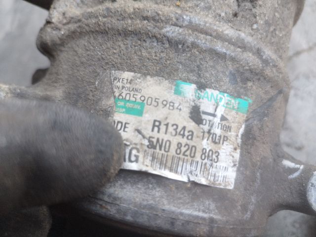 bontott VW GOLF VII Klímakompresszor