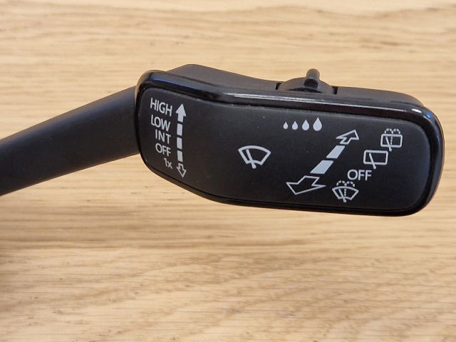 bontott VW GOLF VII Komplett Kormánykapcsoló (Bajuszkapcsoló)