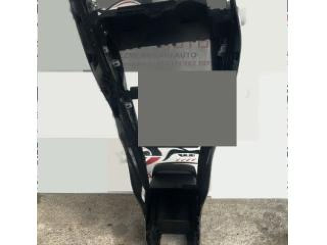 bontott VW GOLF VII Könyöklő