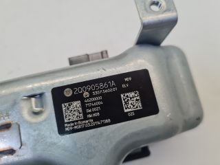 bontott VW GOLF VII Kormányzár (Elektromos)